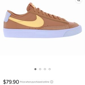 Nike Blazer Low Sneakers Size 3.5 Big Kids